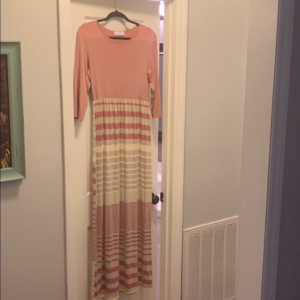 Mauve 3/4 sleeve Maxi Dress by Coco&Main